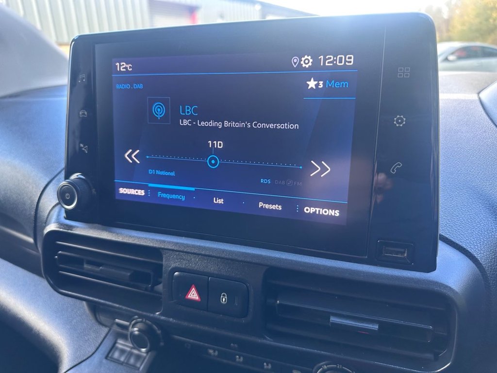 Used Peugeot Partner 2020 for sale - 76376038: Photo 13