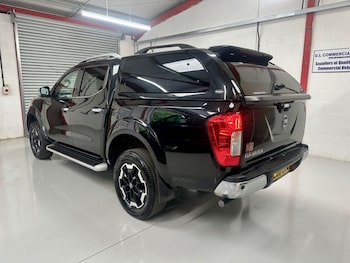 Used Nissan Navara 2020 for sale - 75397577: Photo