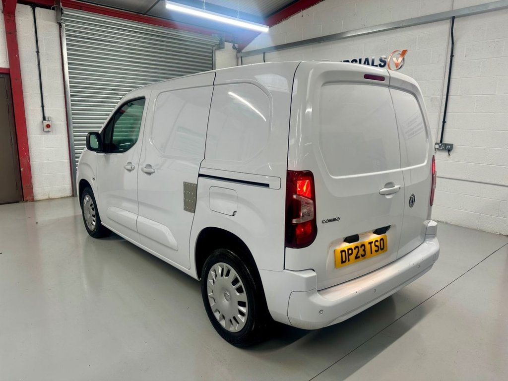 Used Vauxhall Combo 2023 for sale - 76256306: Photo 4