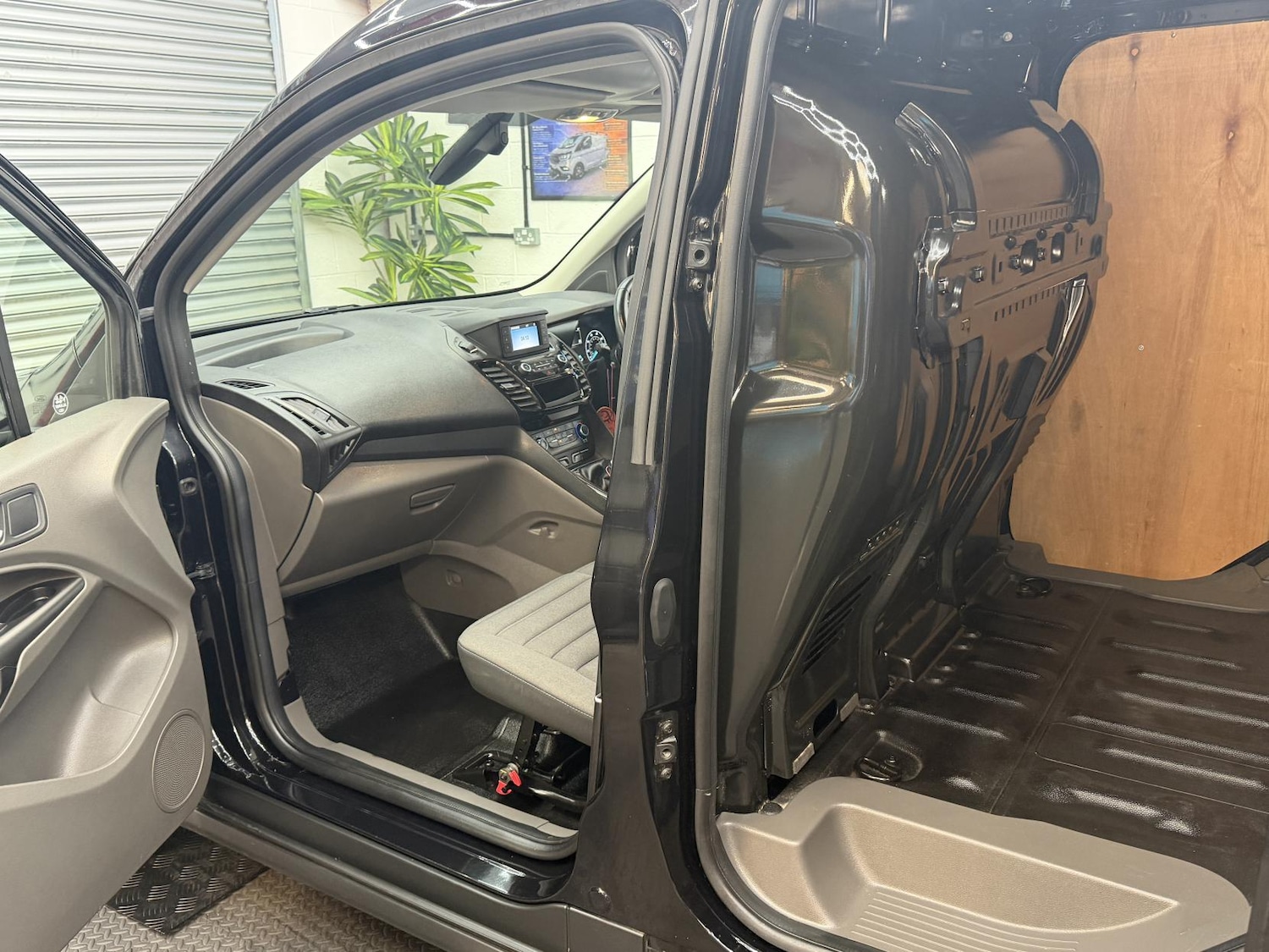 Used Ford Transit Connect 2021 for sale - 77950873: Photo 13