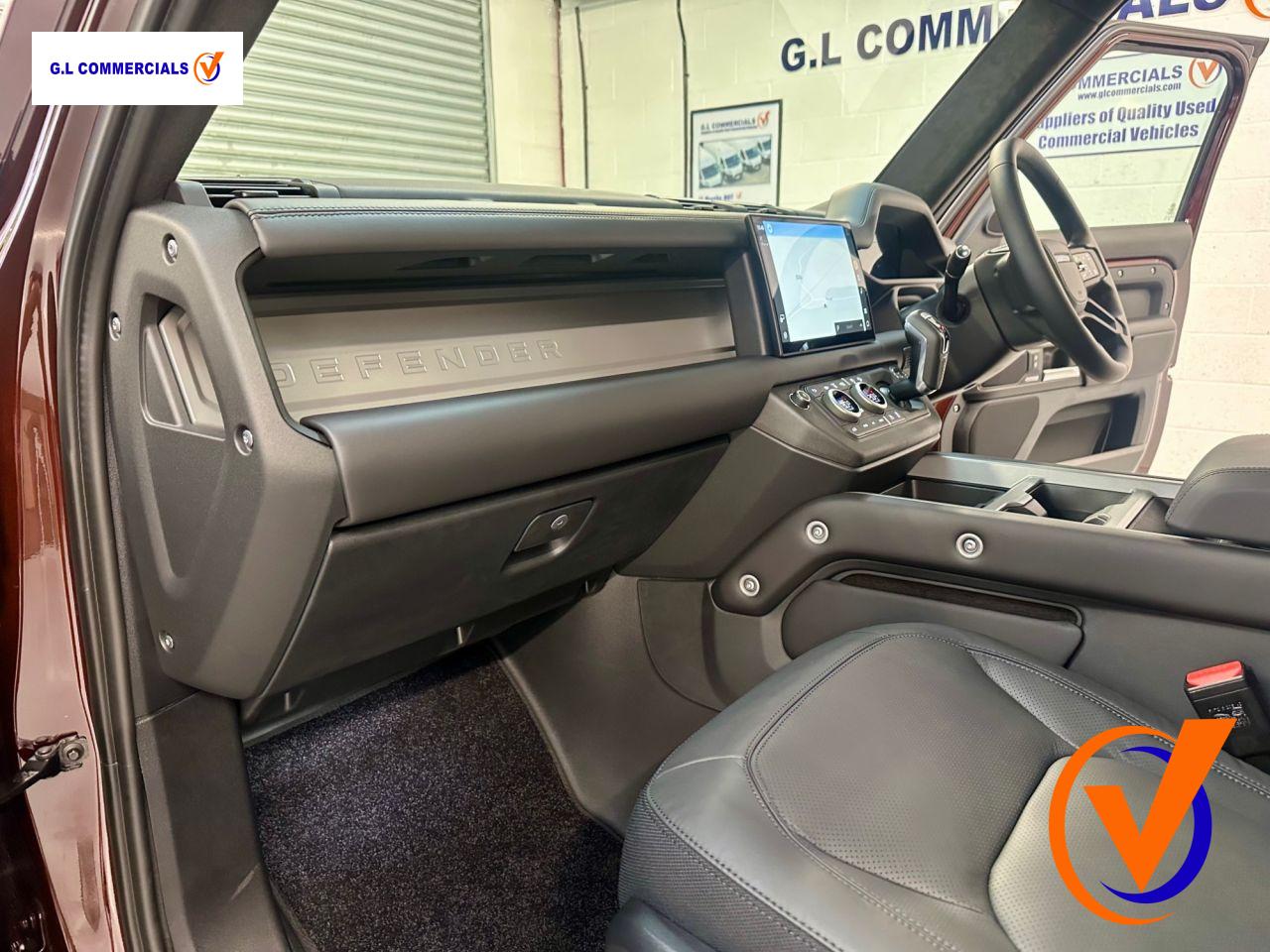 Used Land Rover Defender 2025 for sale - 77950936: Photo 39