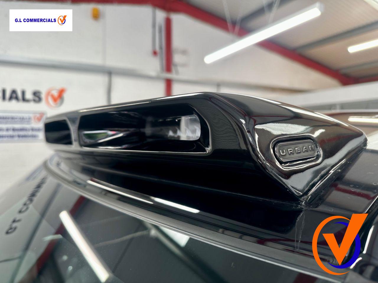 Used Land Rover Defender 2025 for sale - 77950936: Photo 9