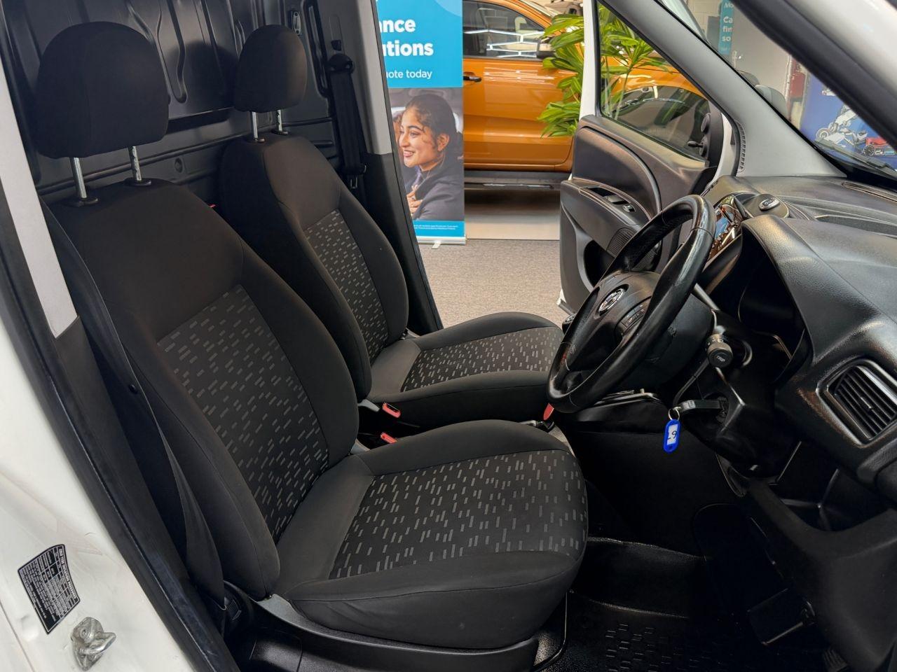 Used Vauxhall Combo 2017 for sale - 78042316: Photo 16