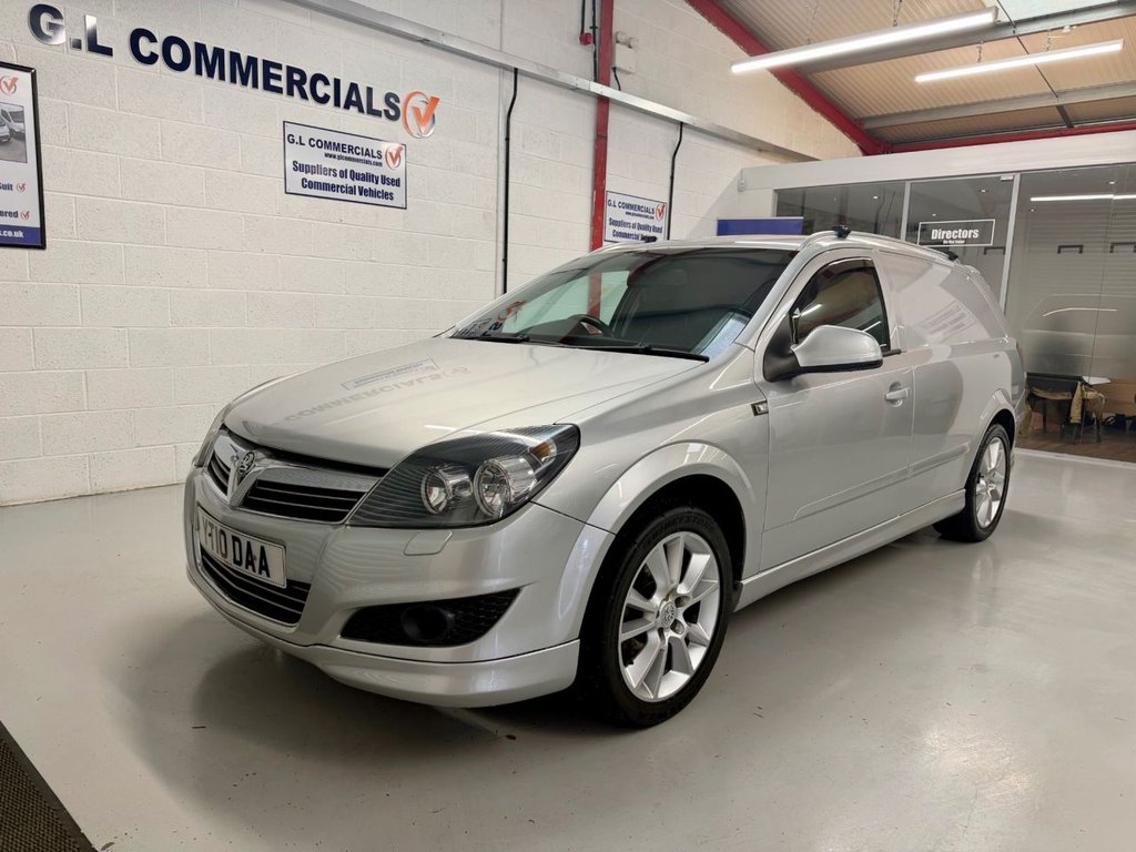 Used Vauxhall Astra Van 2010 for sale - 76535486: Photo 1