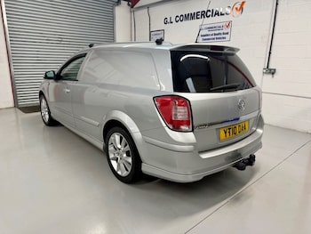 Used Vauxhall Astra Van 2010 for sale - 76535486: Photo