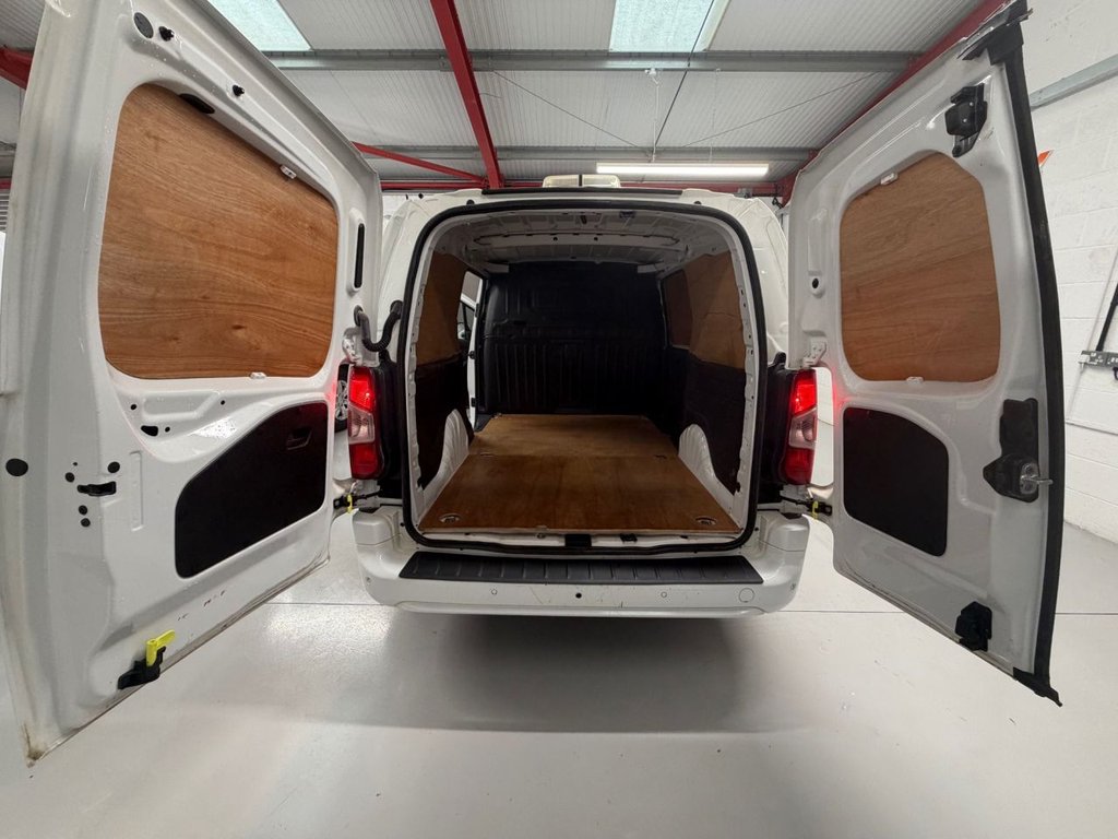 Used Vauxhall Combo 2020 for sale - 76420031: Photo 17