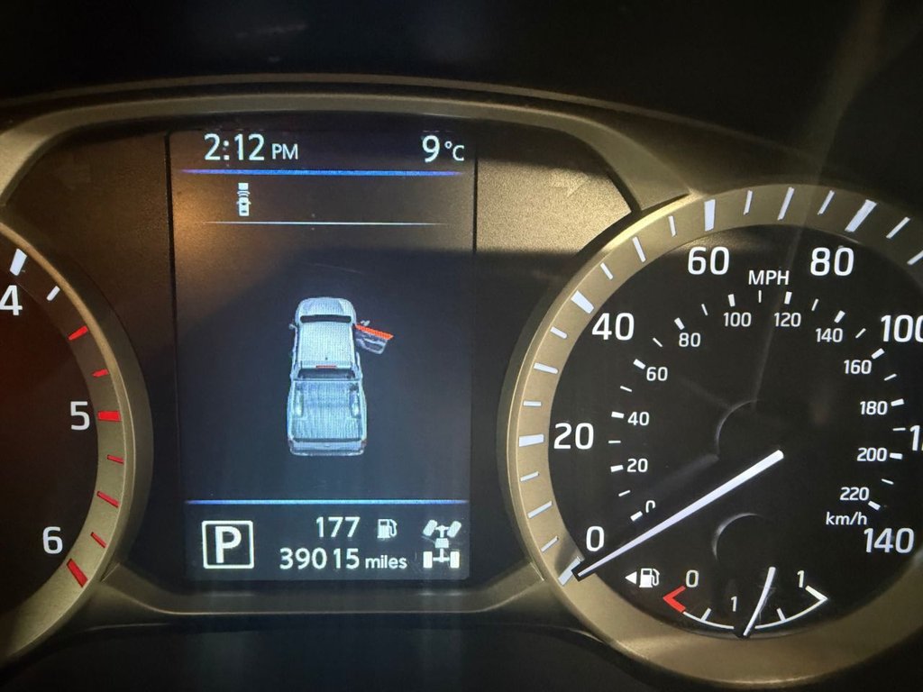 Used Nissan Navara 2021 for sale - 76617659: Photo 14