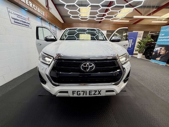 Used Toyota Hilux 2022 for sale - 79456349: Photo