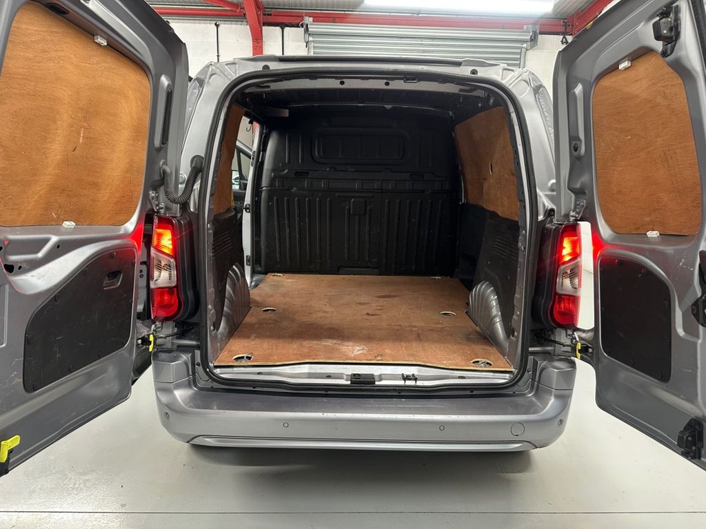 Used Vauxhall Combo 2019 for sale - 76163405: Photo 18