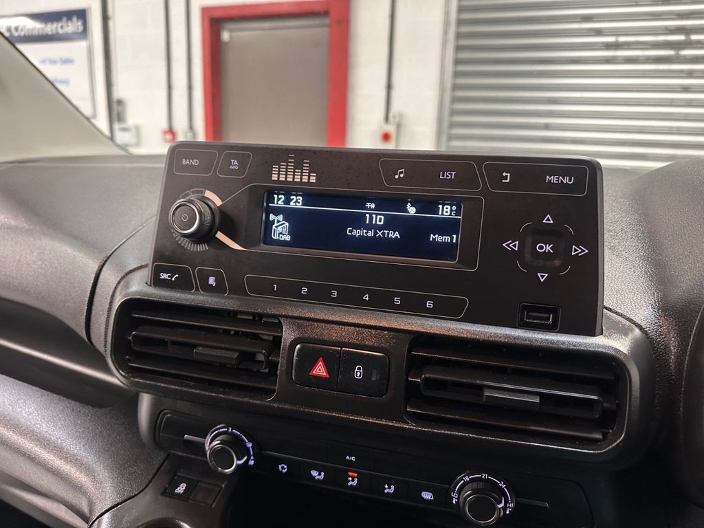 Used Vauxhall Combo 2019 for sale - 76163405: Photo 23