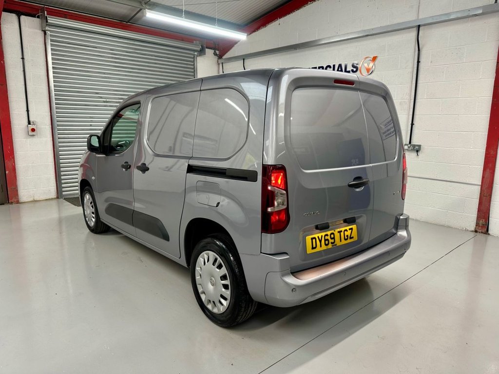 Used Vauxhall Combo 2019 for sale - 76163405: Photo 4