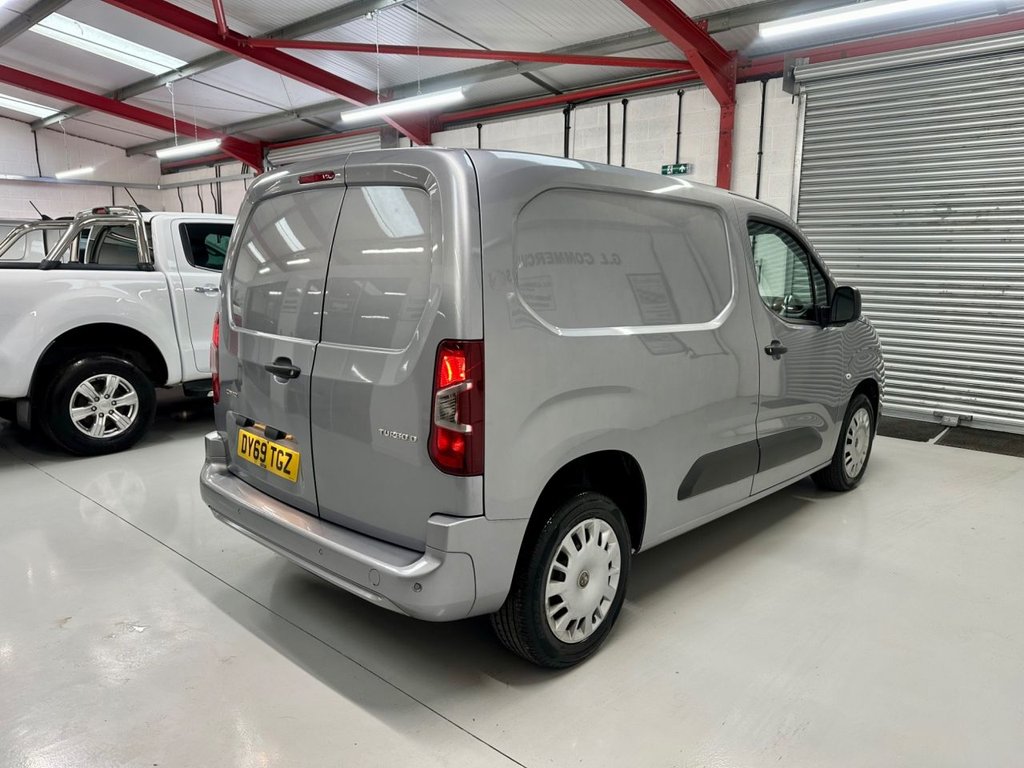Used Vauxhall Combo 2019 for sale - 76163405: Photo 5