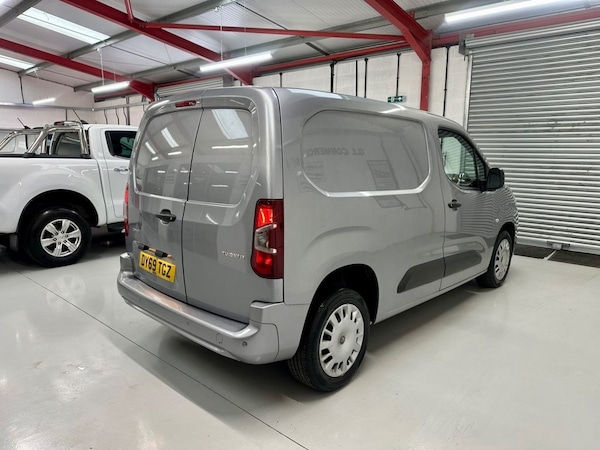 Used Vauxhall Combo 2019 for sale - 76163405: Photo 5