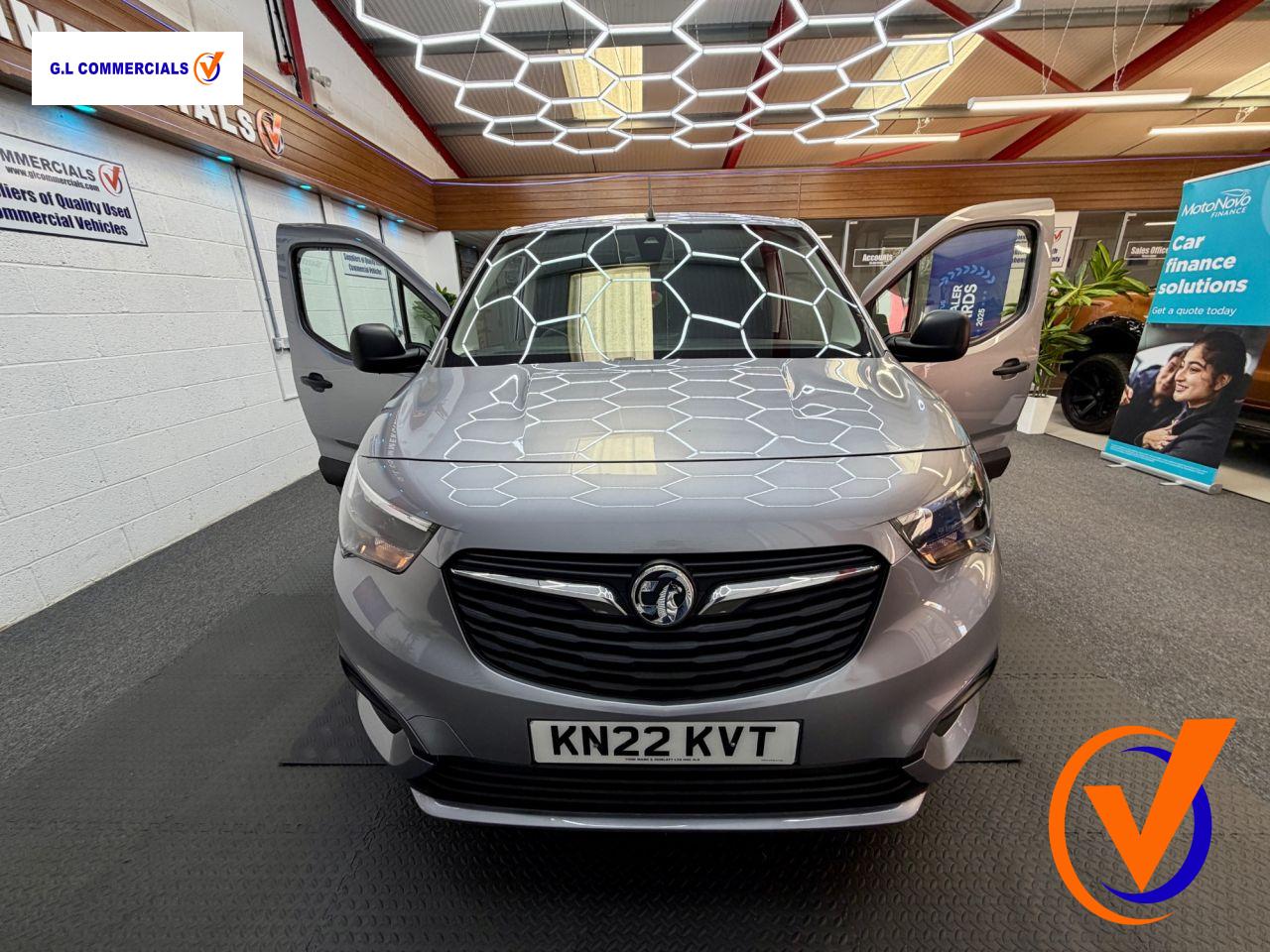 Used Vauxhall Combo 2022 for sale - 77950906: Photo 3