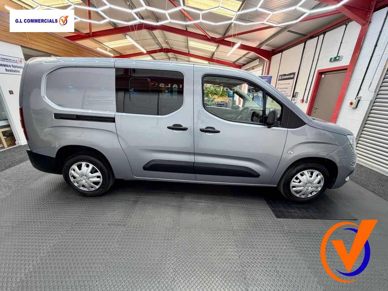 Used Vauxhall Combo 2022 for sale - 77950906: Photo 9