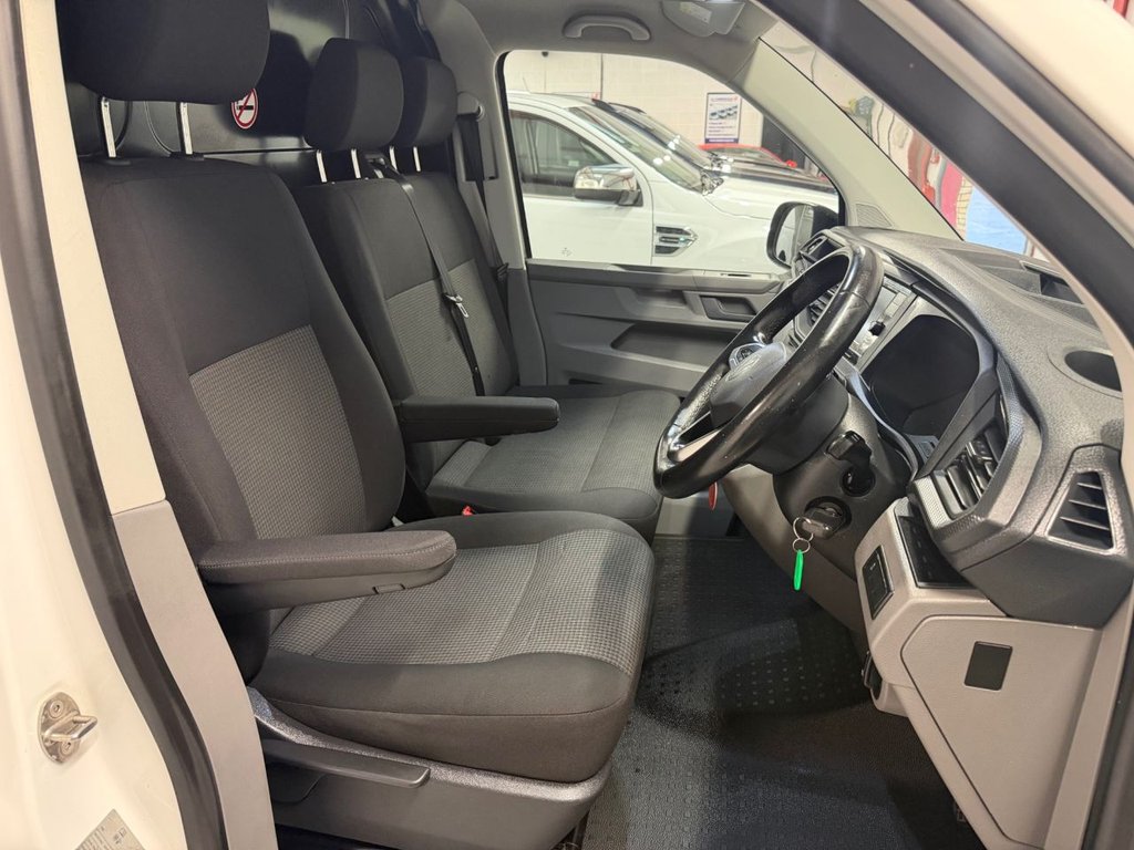 Used Volkswagen Transporter 2021 for sale - 76420057: Photo 11