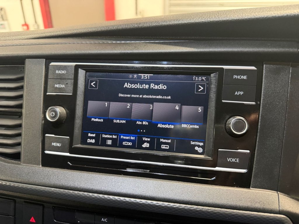 Used Volkswagen Transporter 2021 for sale - 76420057: Photo 16