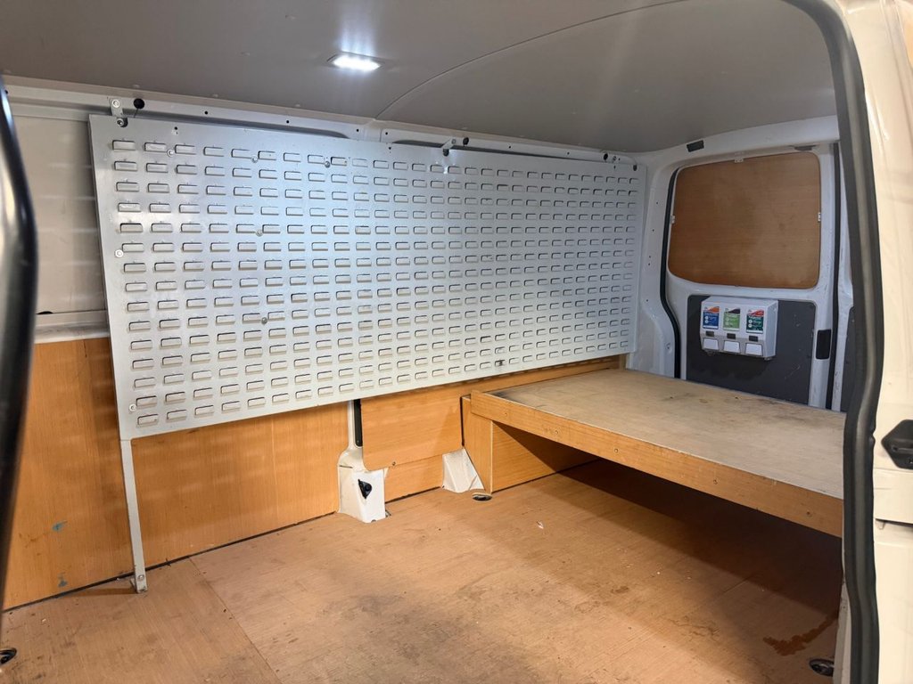 Used Volkswagen Transporter 2021 for sale - 76420057: Photo 20