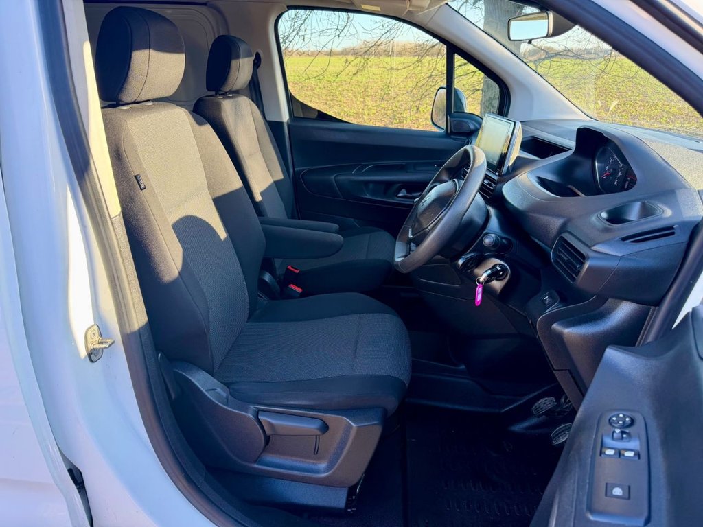 Used Peugeot Partner 2022 for sale - 77031132: Photo 11