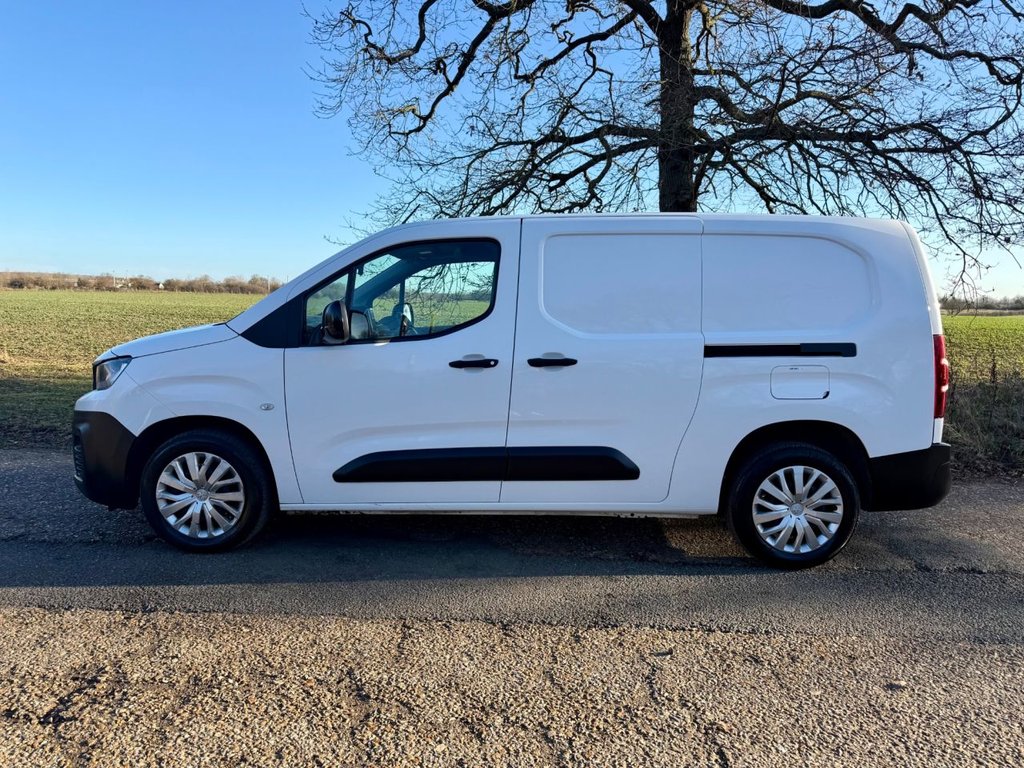 Used Peugeot Partner 2022 for sale - 77031132: Photo 8