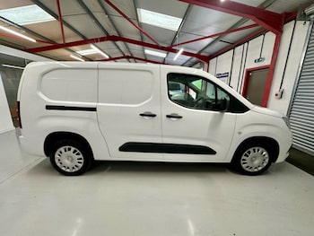 Used Vauxhall Combo 2021 for sale - 76118916: Photo 3