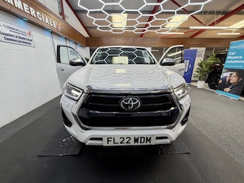 Used Toyota Hilux 2022 for sale - 78748421: Photo