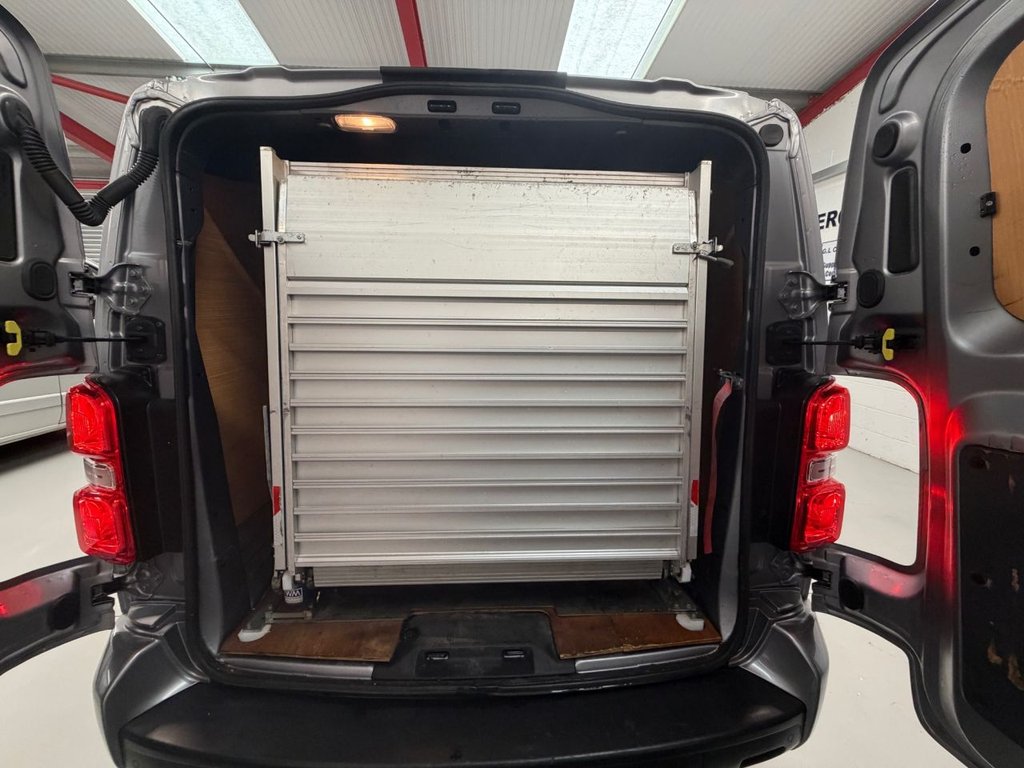 Used Vauxhall Vivaro 2022 for sale - 76711259: Photo 28