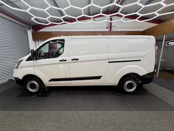Used Ford Transit Custom 2023 for sale - 78849662: Photo