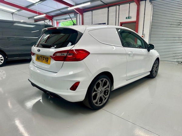 Used Ford Fiesta Van 2021 for sale - 74659282: Photo 5