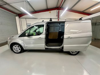 Used Ford Transit Connect 2023 for sale - 75642378: Photo