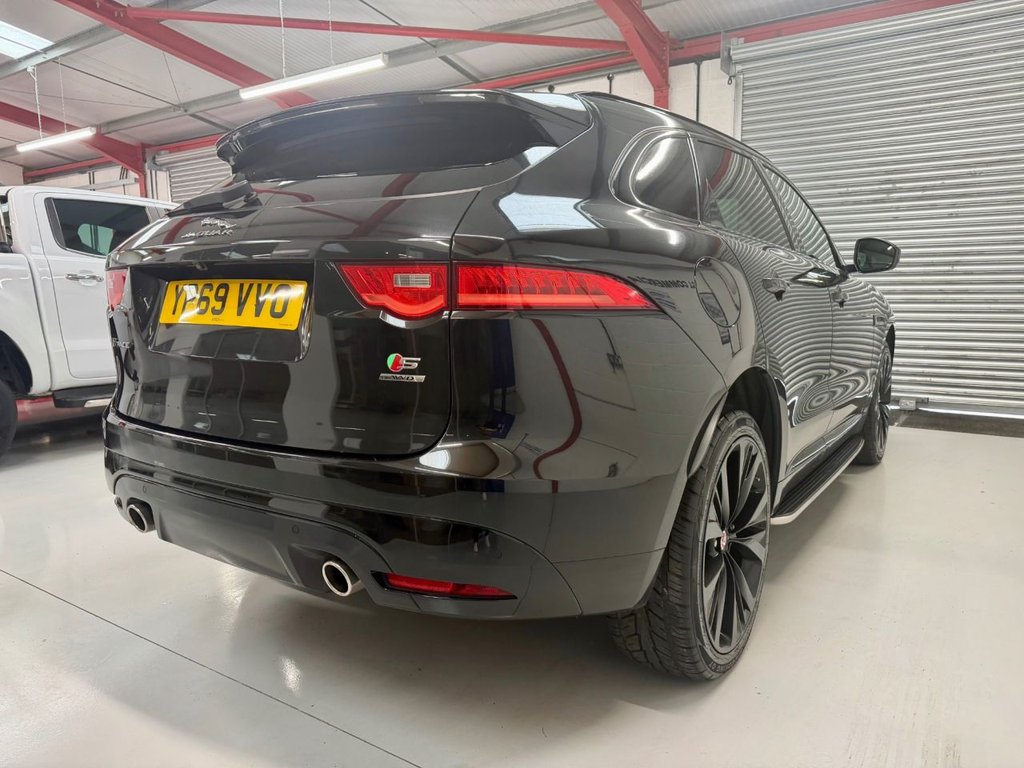 Used Jaguar F-Pace 2020 for sale - 76454182: Photo 31