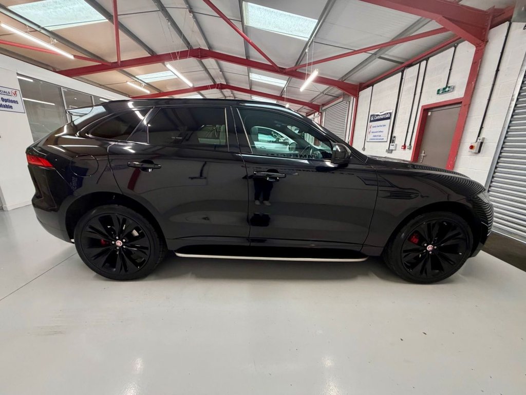 Used Jaguar F-Pace 2020 for sale - 76454182: Photo 7