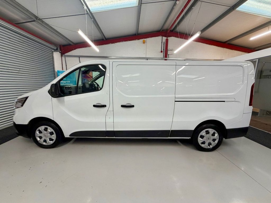Used Renault Trafic 2022 for sale - 77302799: Photo 1