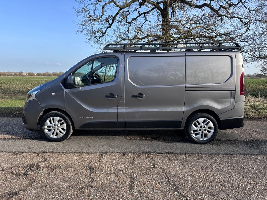 Used Renault Trafic 2018 for sale - 77666993: Photo 2