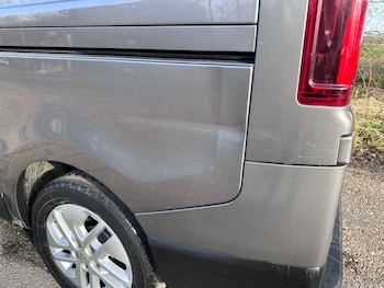 Used Renault Trafic 2018 for sale - 77666993: Photo