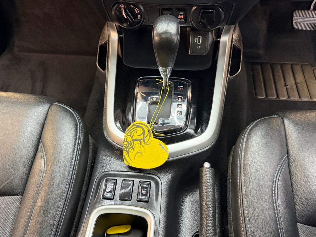 Used Nissan Navara 2021 for sale - 77507730: Photo 24