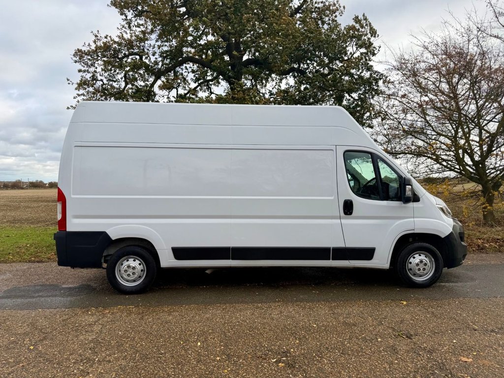 Used Vauxhall Movano 2022 for sale - 76323323: Photo 9