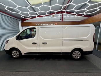Used Renault Trafic 2023 for sale - 77835638: Photo