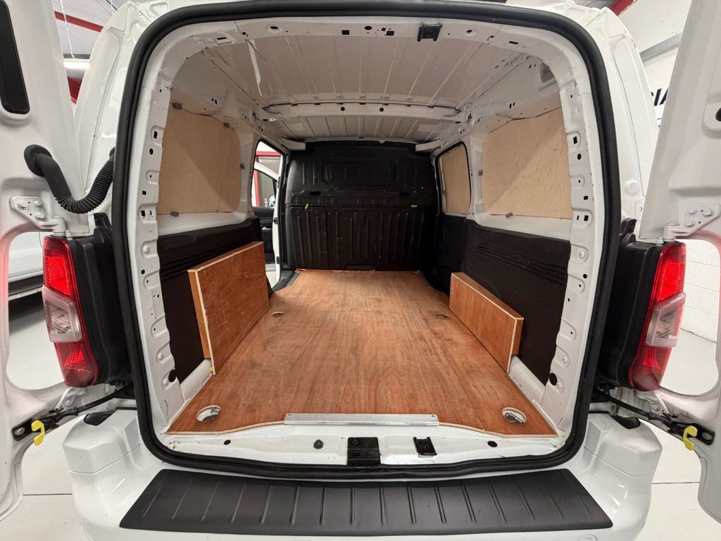 Used Vauxhall Combo 2021 for sale - 76389865: Photo 21