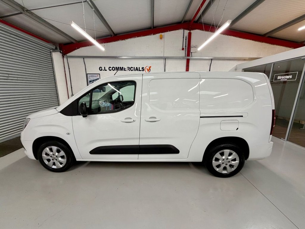 Used Vauxhall Combo 2021 for sale - 76389865: Photo 3