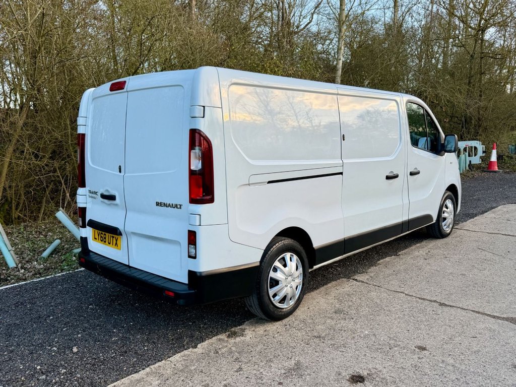 Used Renault Trafic 2019 for sale - 77835851: Photo 6
