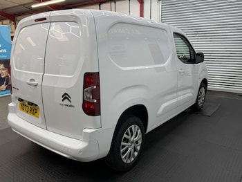 Used Citroen Berlingo 2024 for sale - 79456439: Photo