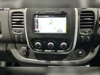 Used Renault Trafic 2021 for sale - 78199302: Photo