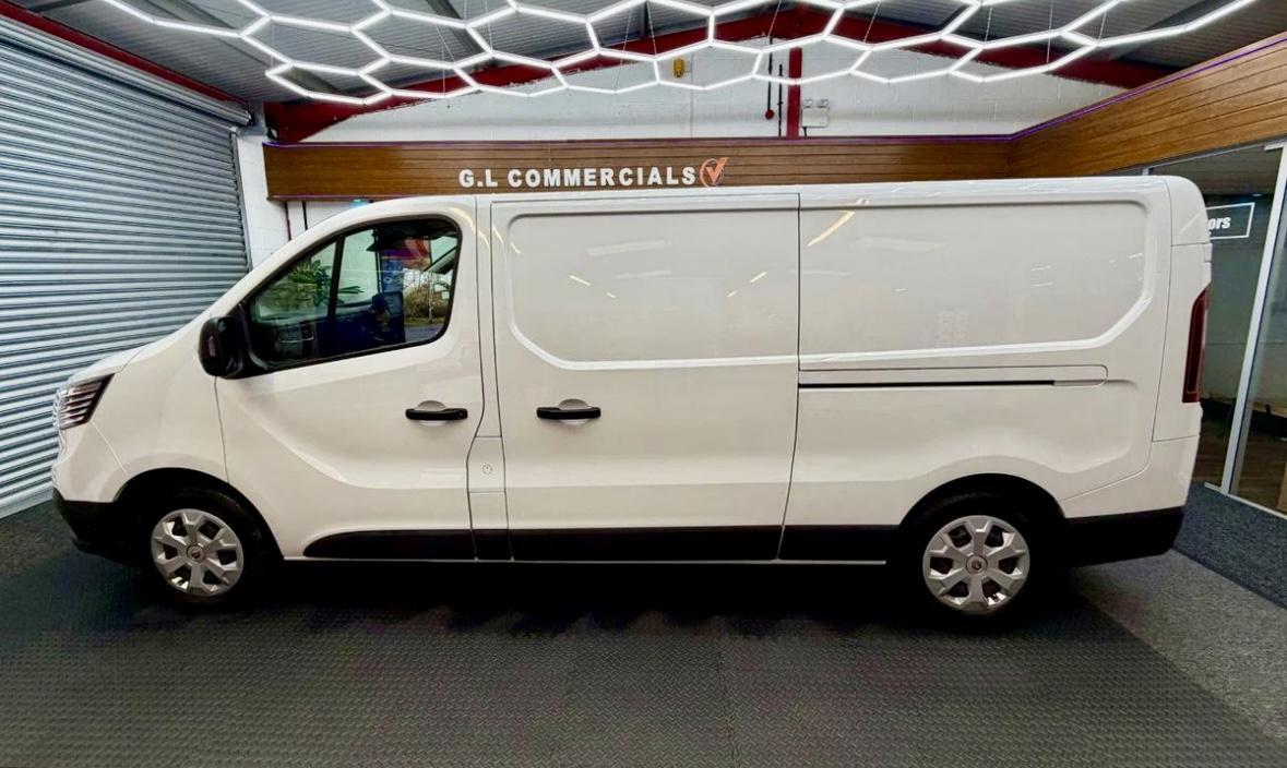 Used Renault Trafic 2023 for sale - 78127252: Photo 1