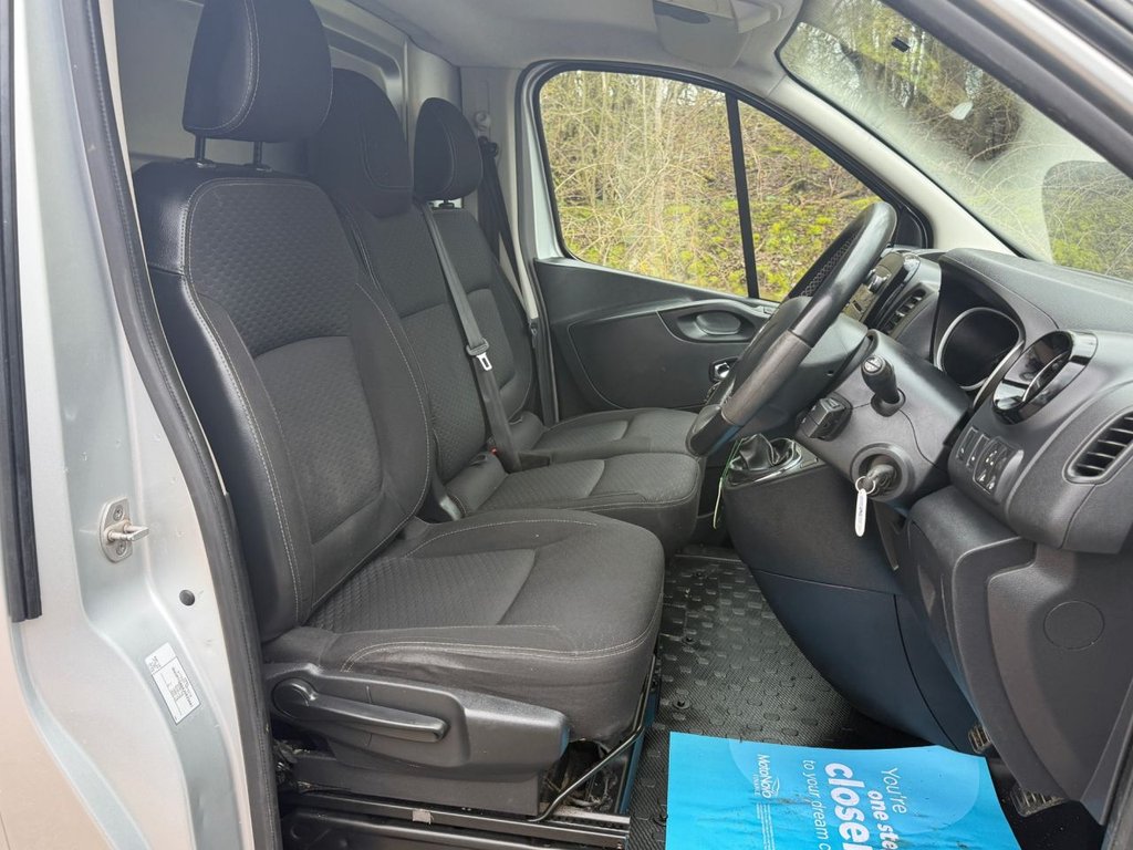 Used Vauxhall Vivaro 2018 for sale - 77692590: Photo 10