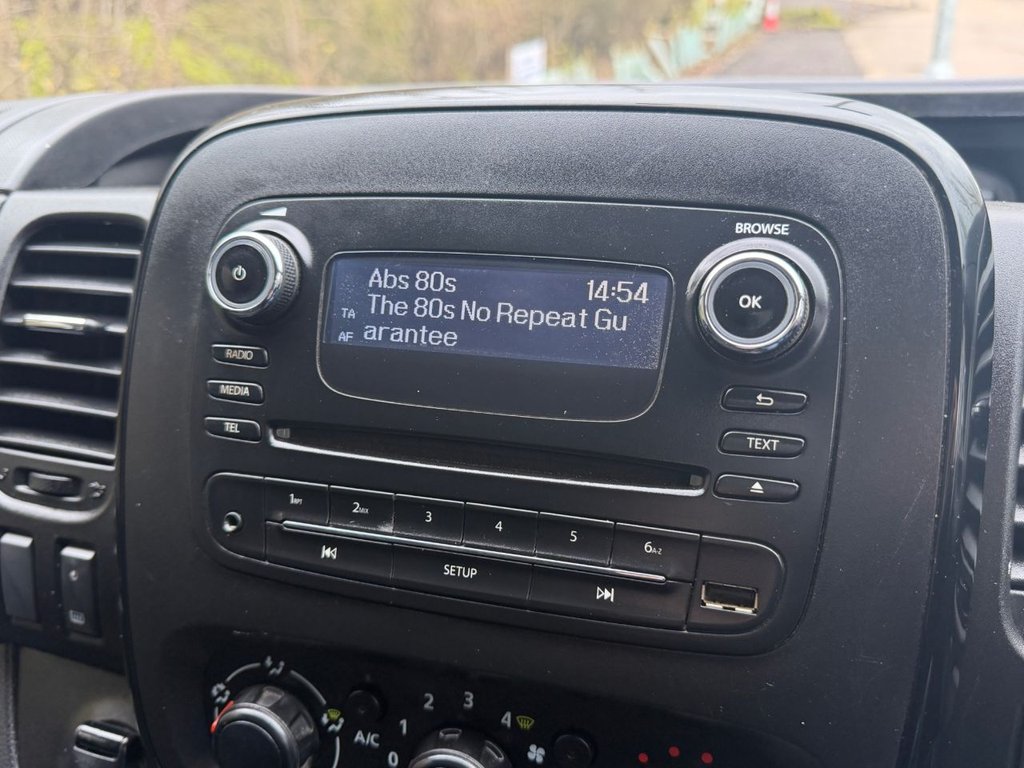 Used Vauxhall Vivaro 2018 for sale - 77692590: Photo 14