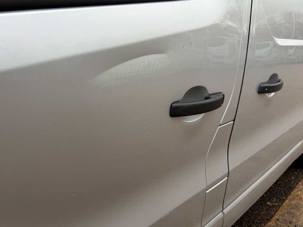 Used Vauxhall Vivaro 2018 for sale - 77692590: Photo 17