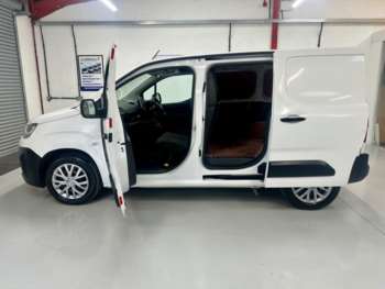 Used Citroen Berlingo 2020 for sale - 74065236: Photo