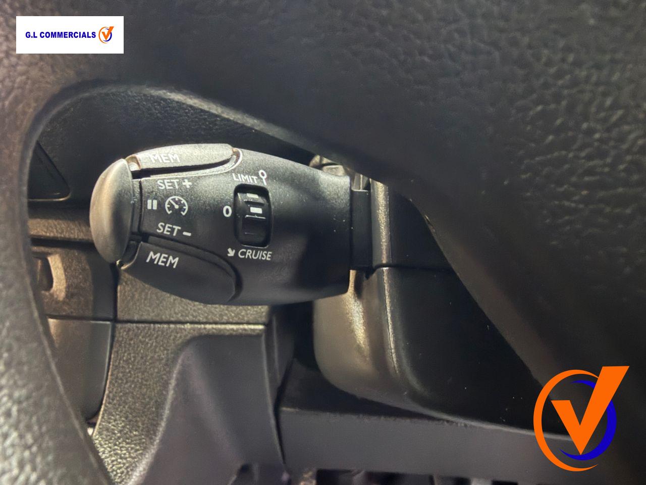 Used Vauxhall Vivaro 2023 for sale - 77950839: Photo 18