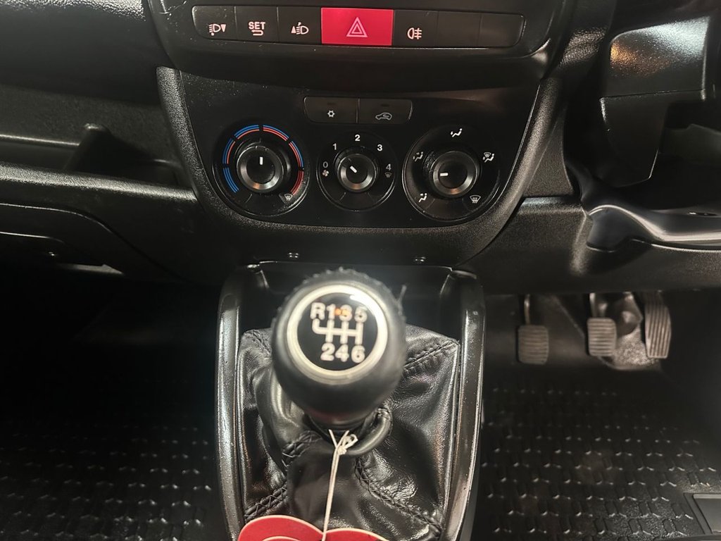 Used Vauxhall Combo 2017 for sale - 75961807: Photo 18